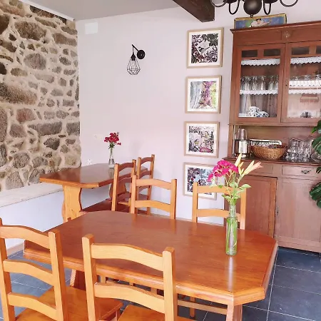 Casa Rural Do Fontan 酒店 *