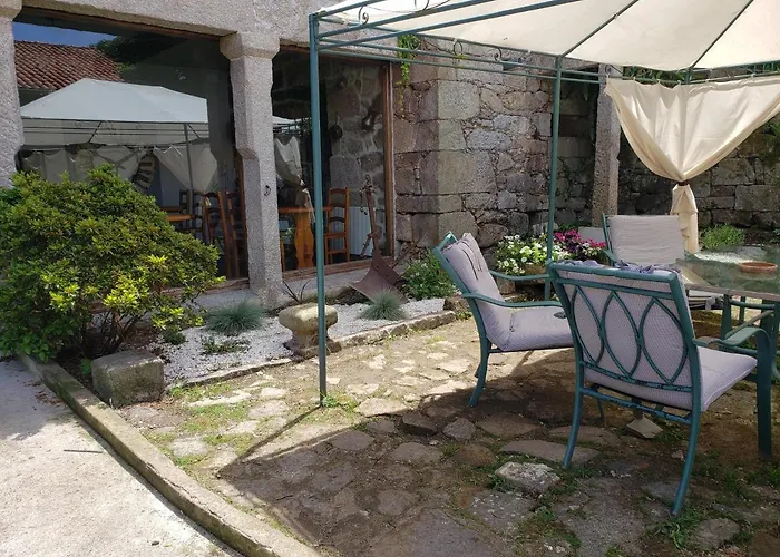 ホテル Casa Rural Do Fontan ポンテベドラ