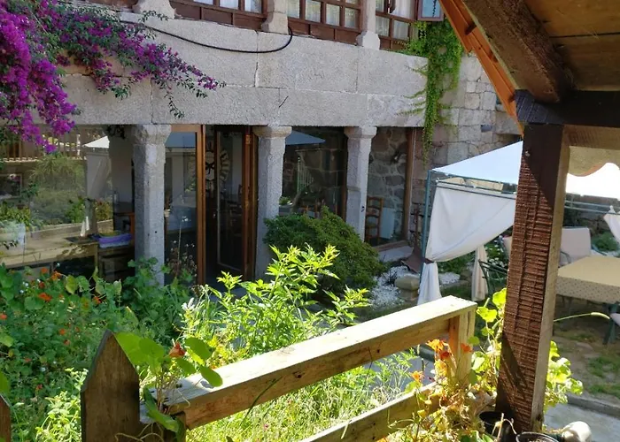 Casa Rural Do Fontan ホテル *